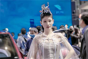 爱上海：Embark on a dreamlike journey! Explore the mystery of Shanghai's backyard!